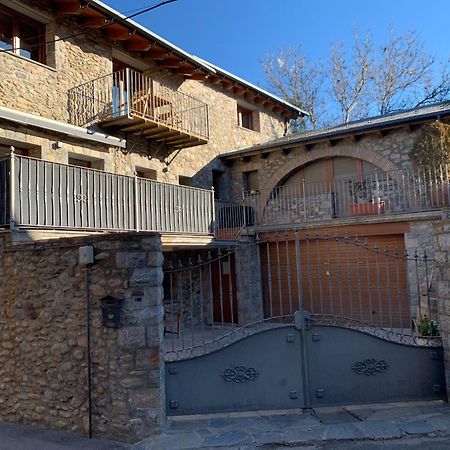 Apartaments Cal Bertran ベイベル・デ・サルダーニャ エクステリア 写真