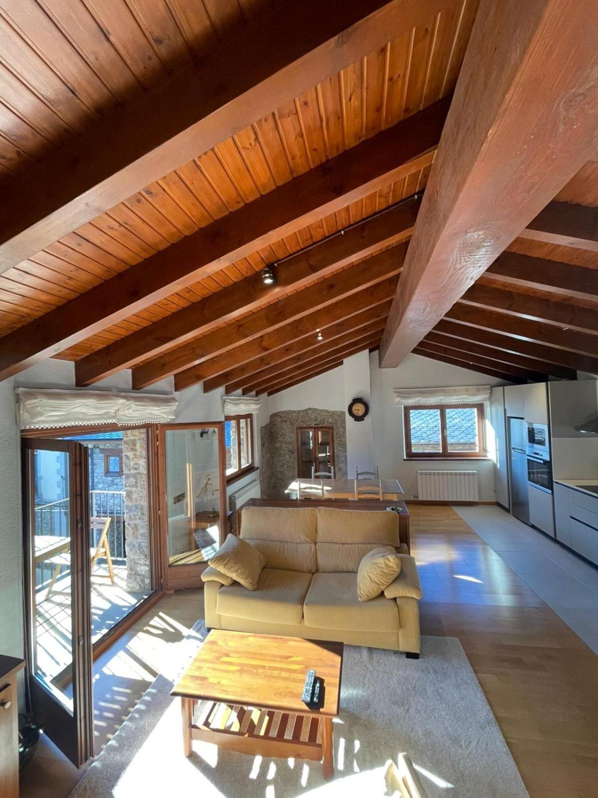 Apartaments Cal Bertran ベイベル・デ・サルダーニャ エクステリア 写真